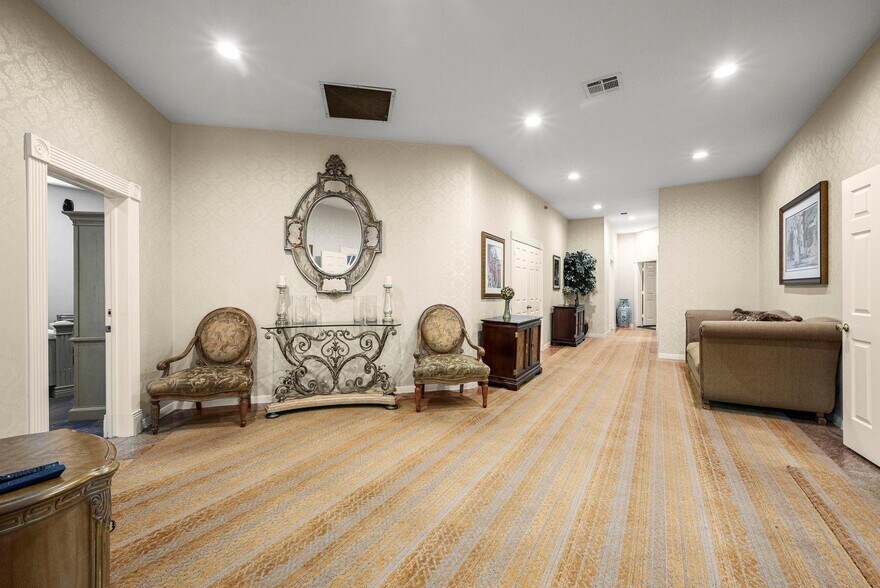 More Photos Of 19525 Doerre Rd, Spring Lodge Meeting Hall For Sale