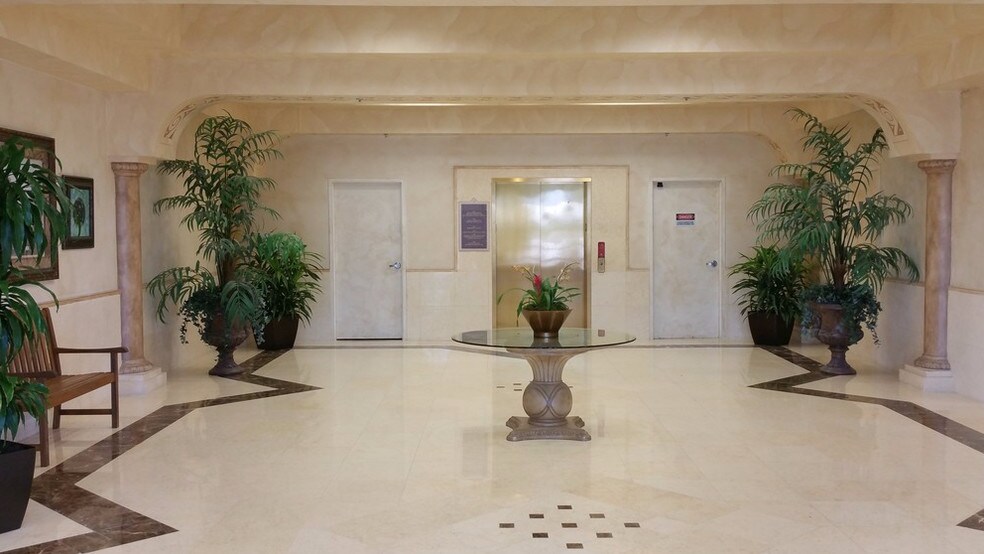 More Photos Of 917 Rinehart Rd, Lake Mary Medical For Lease