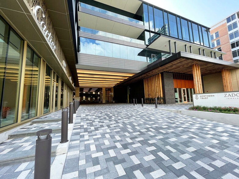 More Photos Of 1801 Post Oak Blvd, Houston Office For Lease