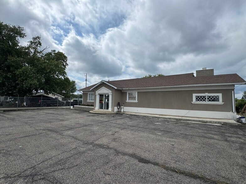 More Photos Of 2398 County Road 1, South Point Office For Sale