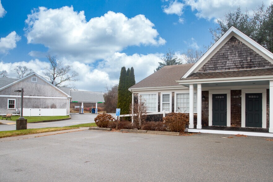 More Photos Of 767 Main Rd, Westport General Retail For Sale