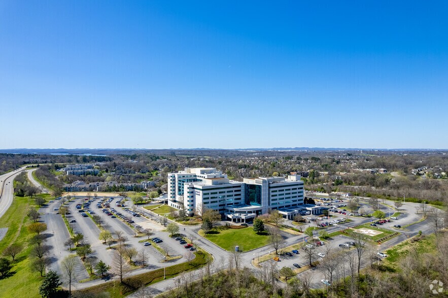 More Photos Of 5653 Frist Blvd, Hermitage Medical For Lease