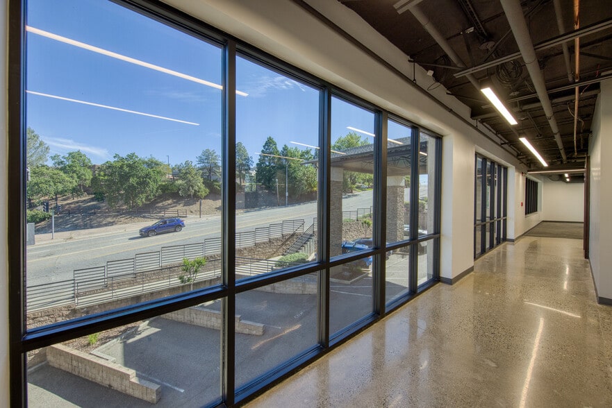 More Photos Of 373 Elm Ave, Auburn Office Residential For Sale