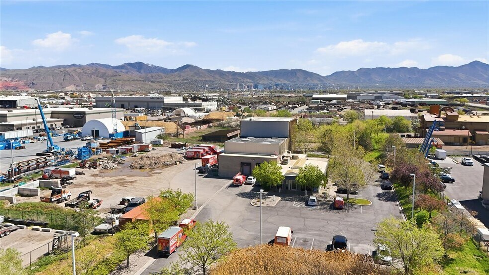 More Photos Of 825 S Gladiola St, Salt Lake City Warehouse For Sale