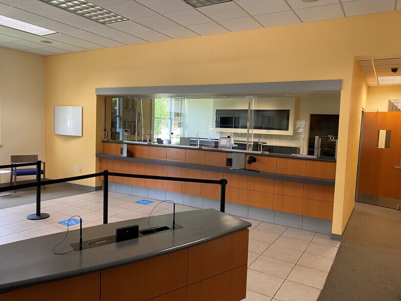 More Photos Of 1602 Walton Way, Augusta Bank For Sale