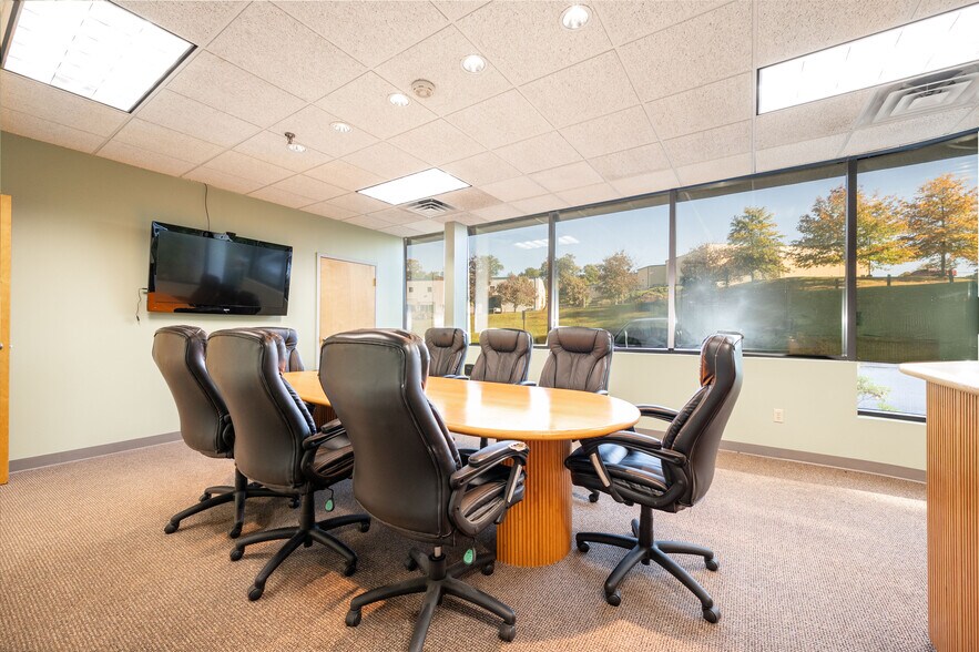 More Photos Of 8 Francis J Clarke Cir, Bethel Industrial For Lease