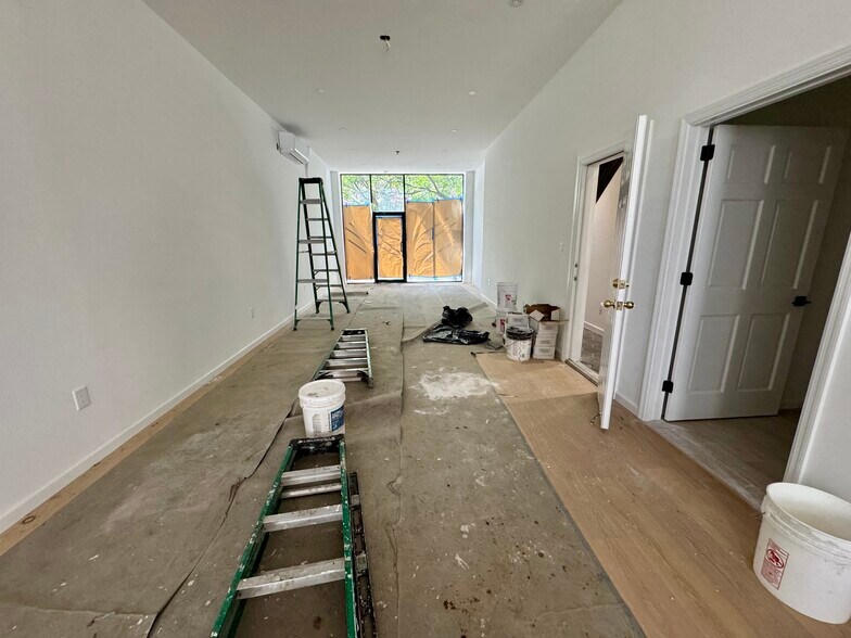 More Photos Of 639 Rogers Ave, Brooklyn Storefront Retail Residential For Lease