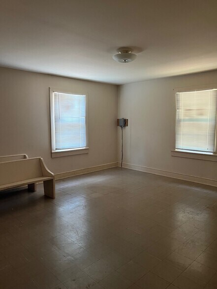 More Photos Of 4749 Morgan Ford Rd, Ridgeway Religious Facility For Sale