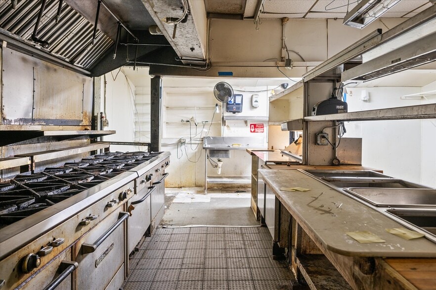 More Photos Of 1369 Pittsford Mendon Rd, Mendon Restaurant For Sale