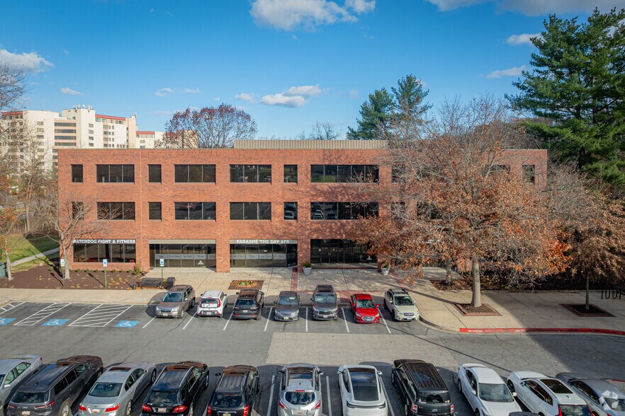 More Photos Of 5570 Sterrett Pl, Columbia Office For Lease