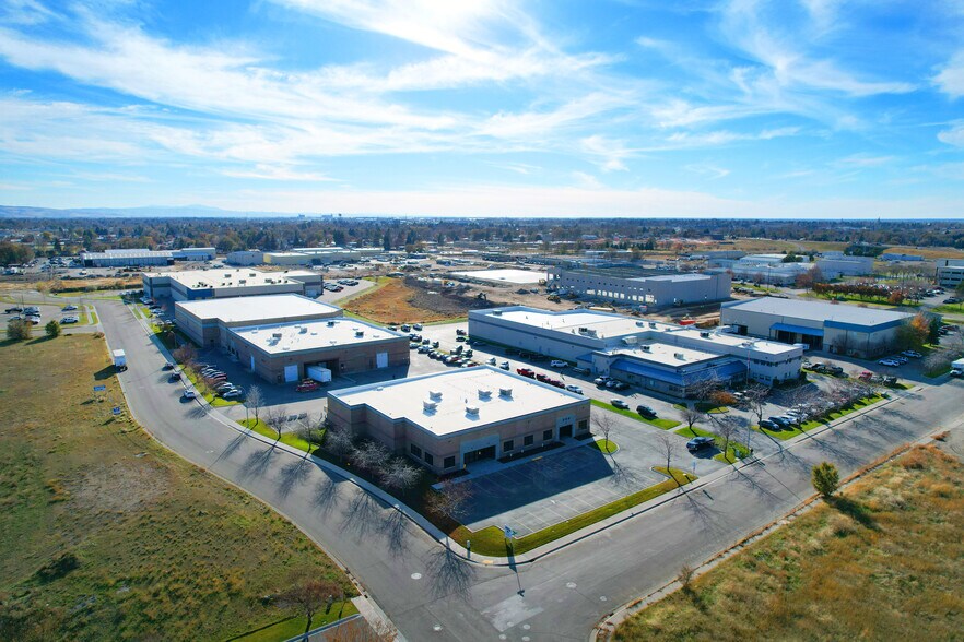 More Photos Of 240 Technology Dr, Idaho Falls Flex For Sale