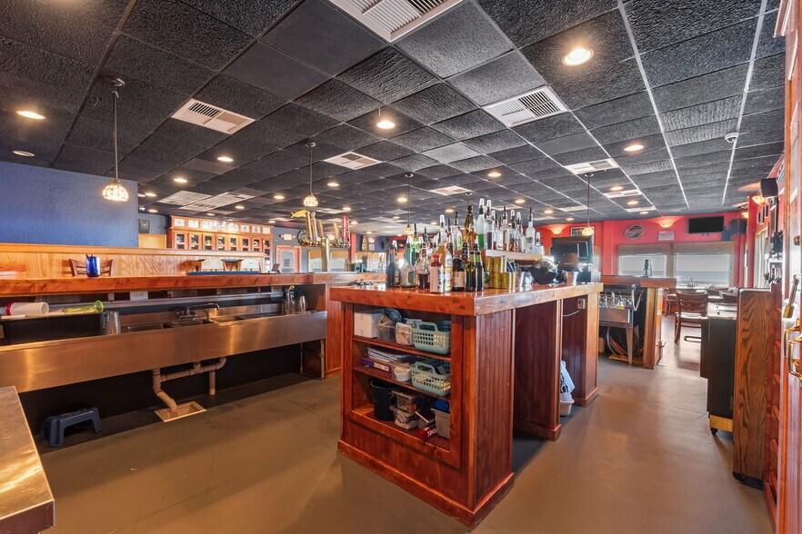 More Photos Of 49252 NC 12, Buxton Restaurant For Sale