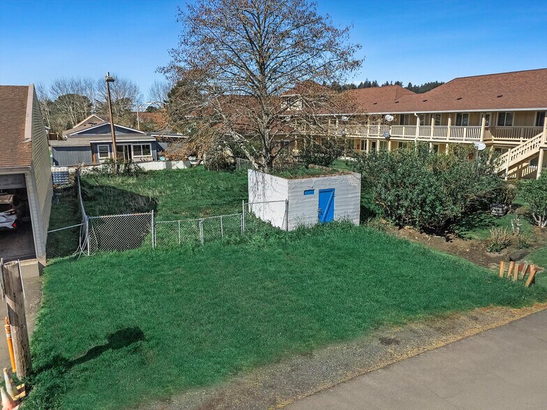 More Photos Of 840 NE Mill St, Waldport Land For Sale