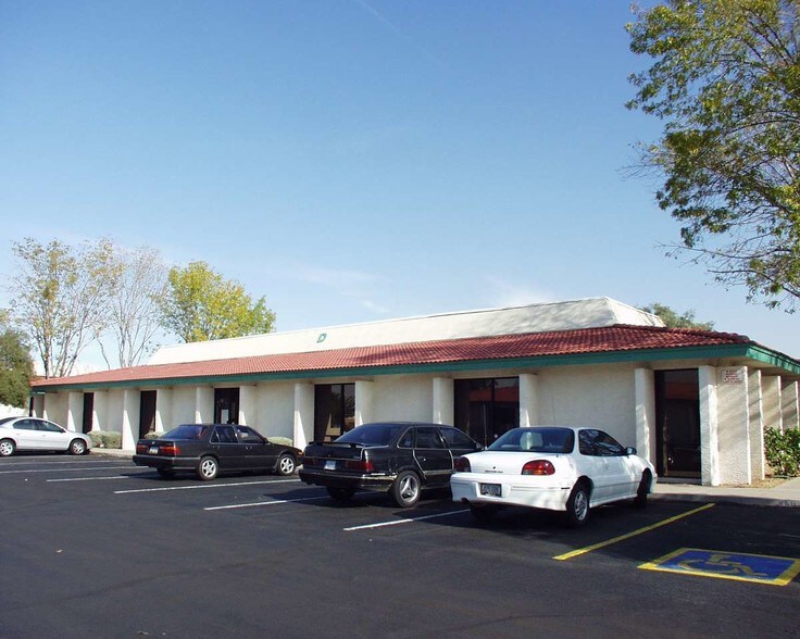 More Photos Of 8607 N 59th Ave, Glendale Office For Lease