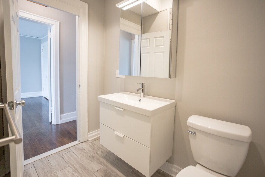 More Photos Of 8126 E Vernor Hwy, Detroit Apartments For Sale