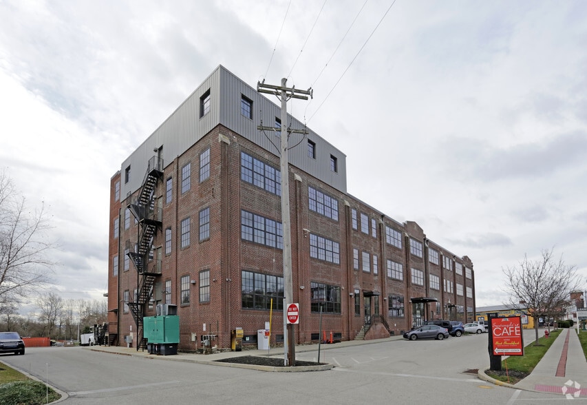 Primary Photo Of 910 E Main St, Norristown Office For Lease