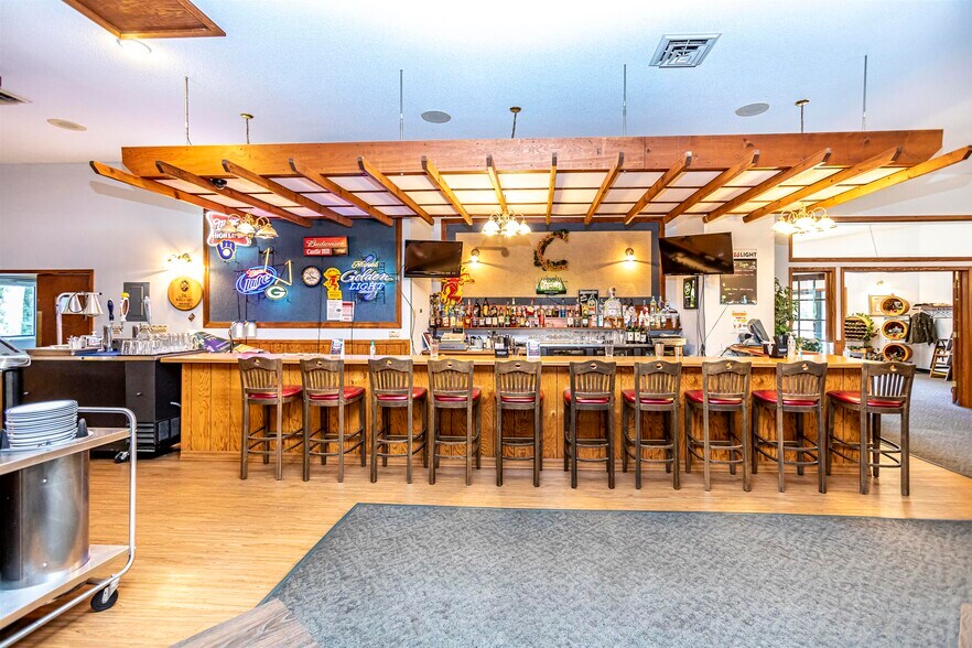 More Photos Of N9581 US Highway 12, Merrillan Restaurant For Sale