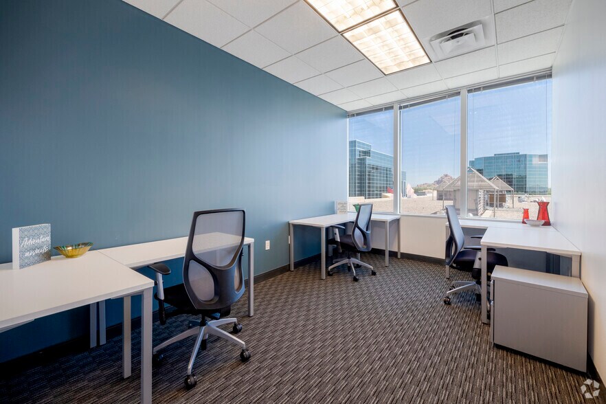 More Photos Of 2415 E Camelback Rd, Phoenix Coworking Space