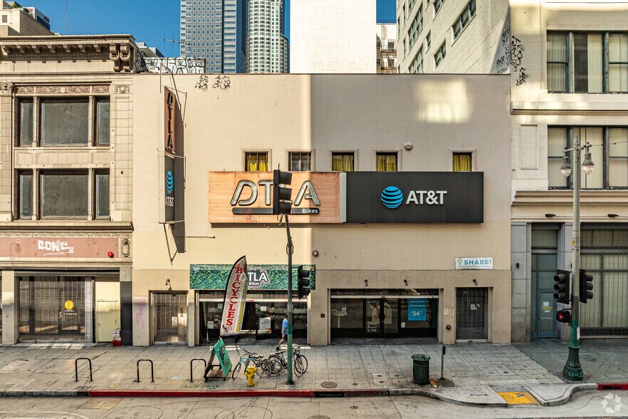 Primary Photo Of 425 S Broadway, Los Angeles General Retail For Sale