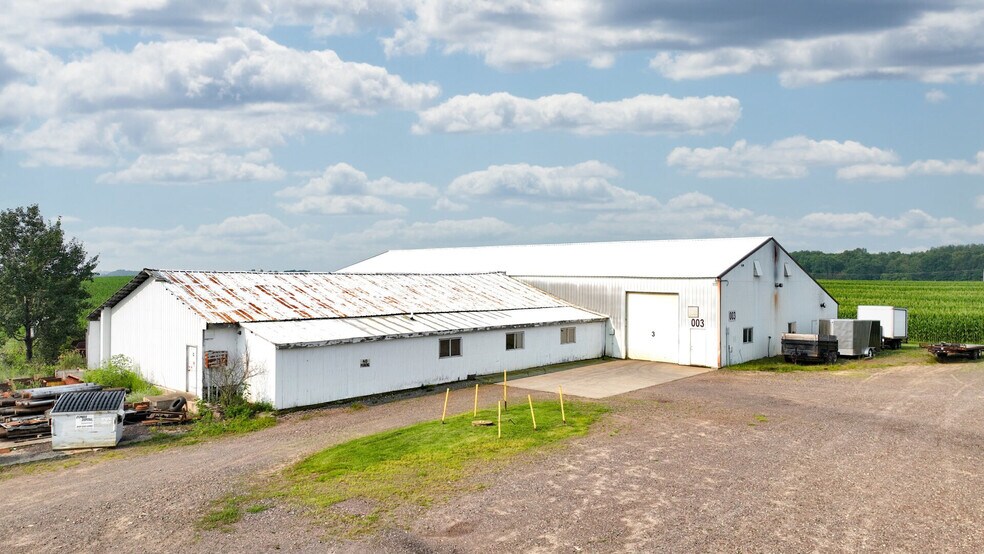 More Photos Of 20521-20525 Hwy 64, Cornell Warehouse For Sale