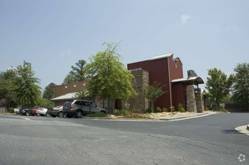 More Photos Of 4721 Lower Roswell Rd, Marietta Restaurant For Lease