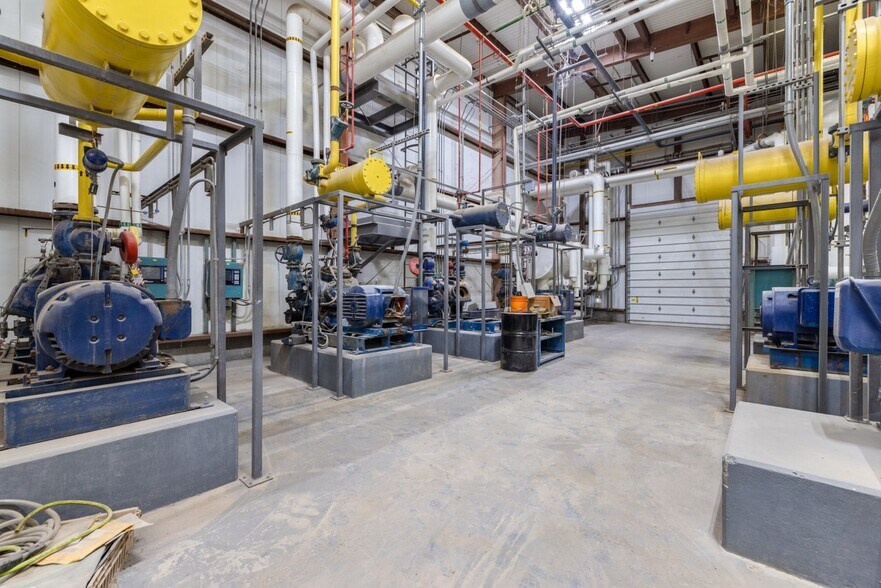 More Photos Of 1809 N Bell St, San Angelo Industrial For Sale