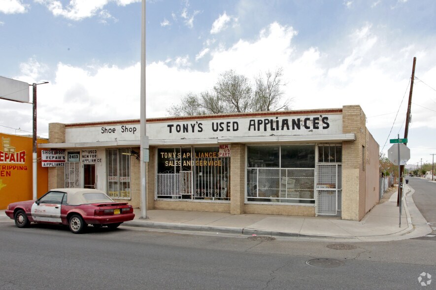 Primary Photo Of 2413 4th St NW, Albuquerque General Retail For Sale