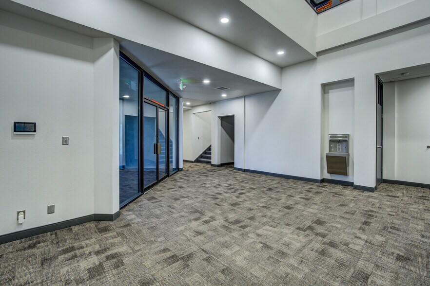 More Photos Of 18950 Base Camp Rd, Monument Office For Lease