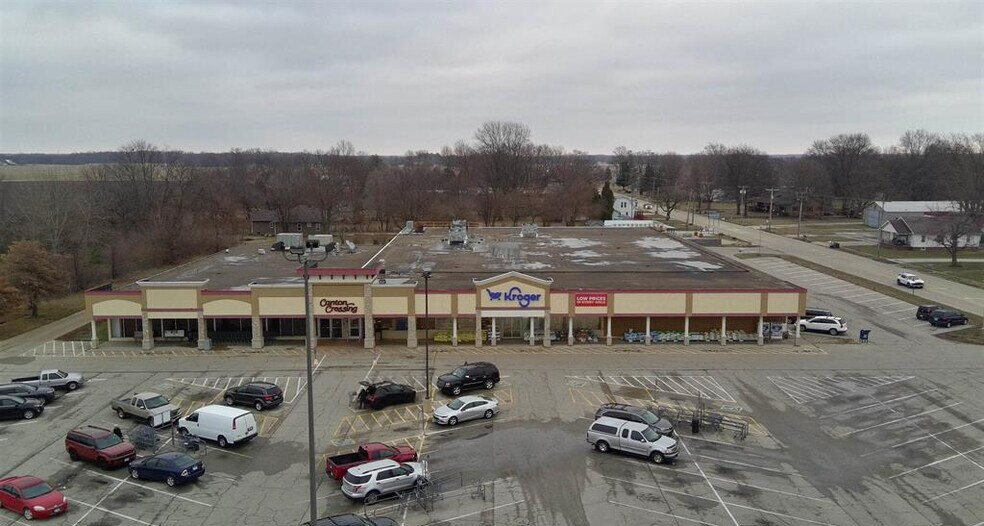 Primary Photo Of 1773 E Chestnut St, Canton General Retail For Lease