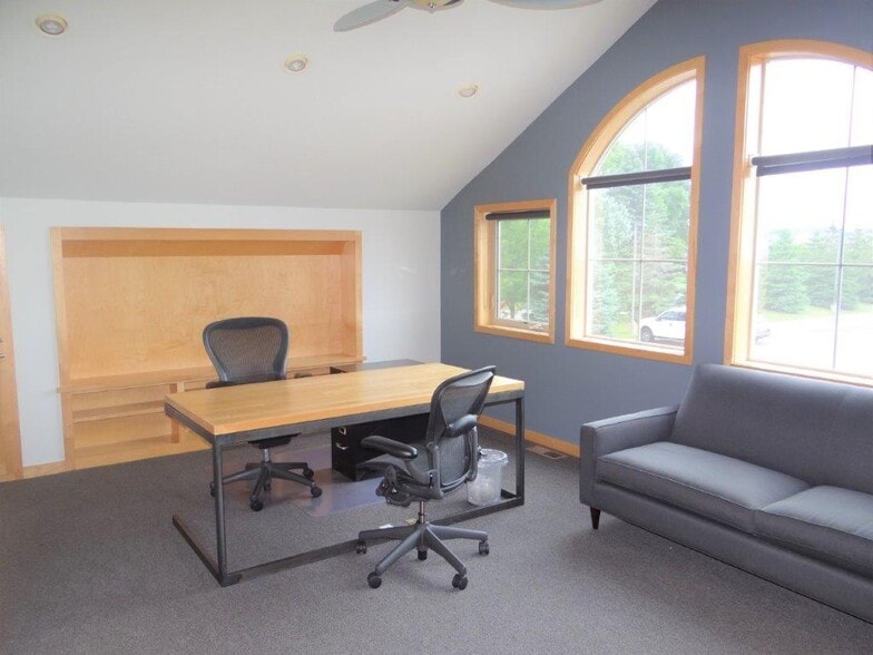 More Photos Of 801-809 Meander Ct, Medina Loft Creative Space For Lease