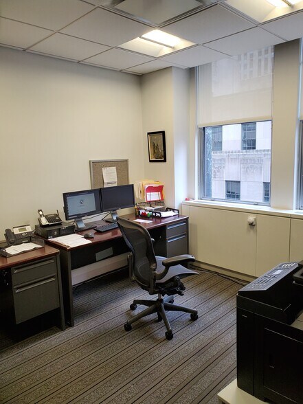 More Photos Of 608 Fifth Ave, New York Office For Lease