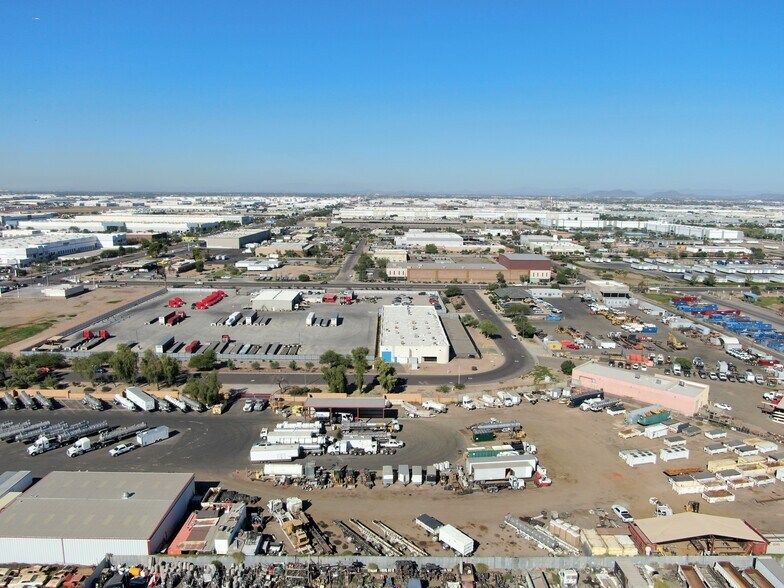 More Photos Of 2836 S 49th Ave, Phoenix Warehouse For Lease