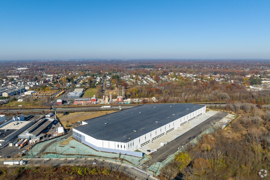 More Photos Of 40 Enterprise Ave, Lawrence Township Distribution For Lease