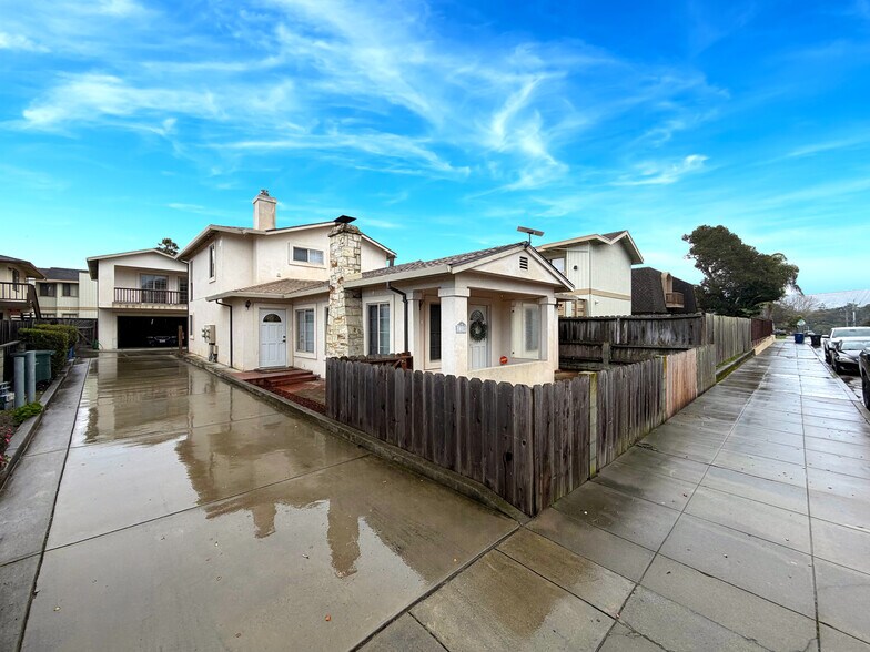 Primary Photo Of 1150 8th St, Monterey Multifamily For Sale