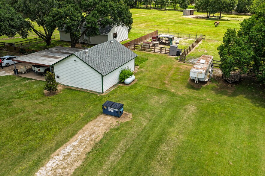 More Photos Of 18334 Mueschke Rd, Cypress Land For Sale
