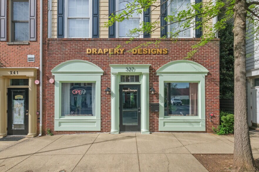 More Photos Of 337 Main St, Gaithersburg Storefront For Sale