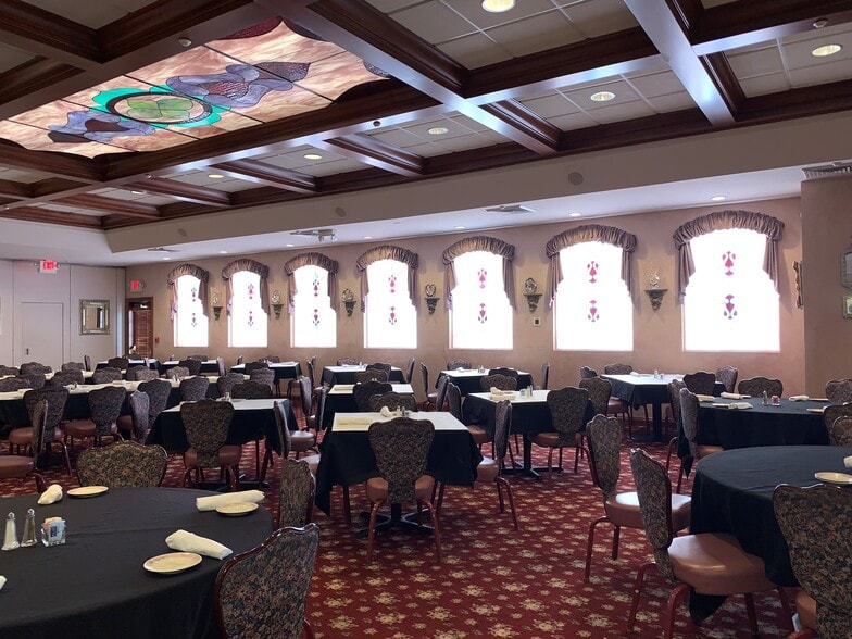 More Photos Of 3656 Dressler Rd NW, Canton Restaurant For Sale