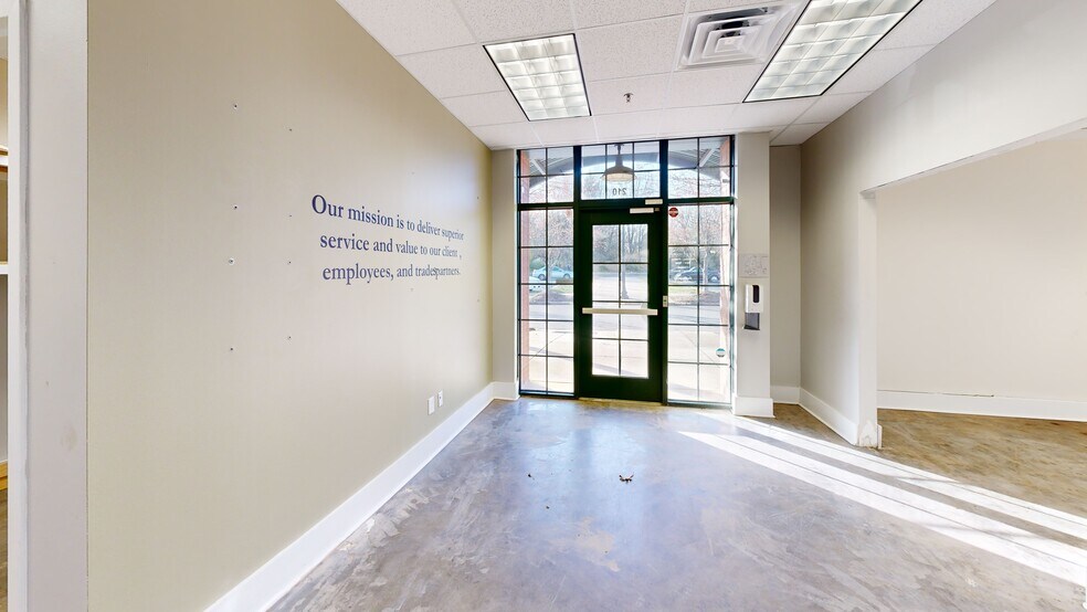 More Photos Of 532-533 Patterson Ave, Mooresville Loft Creative Space For Sale