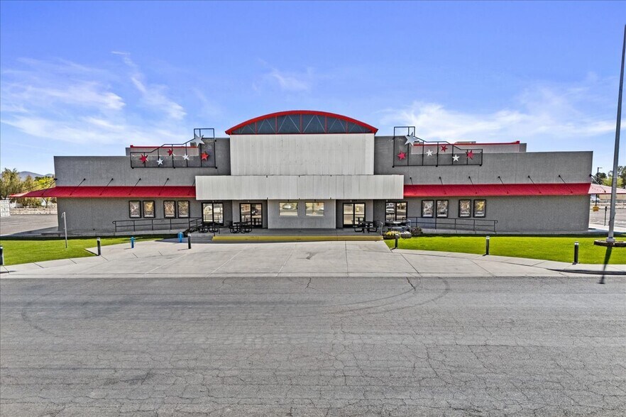 More Photos Of 555 E Entertainment Ave, Safford Theater Concert Hall For Sale