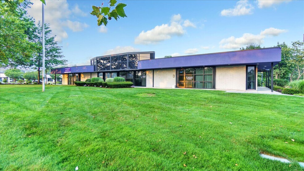 More Photos Of 1174 Route 112, Port Jefferson Station Medical For Lease