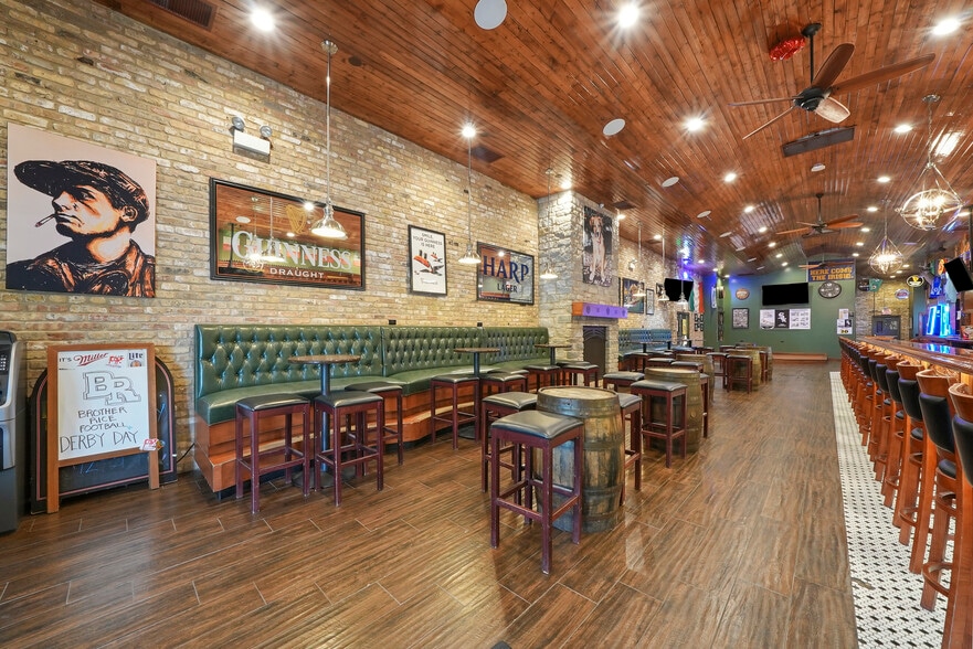 More Photos Of 10618 S Western Ave, Chicago Bar For Sale