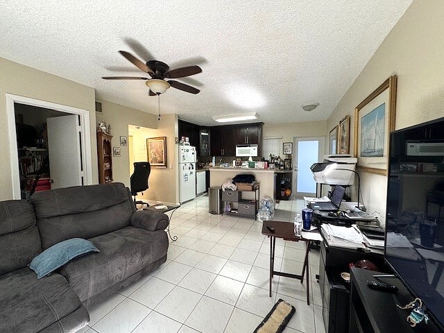 More Photos Of 1361 NE 27th Way, Pompano Beach Apartments For Sale