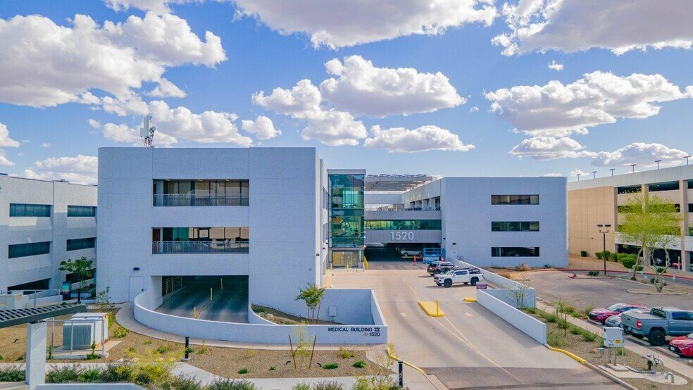 More Photos Of 1520 S Dobson Rd, Mesa Medical For Lease
