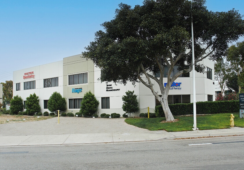 More Photos Of 6865 Alton Pky, Irvine Medical For Lease