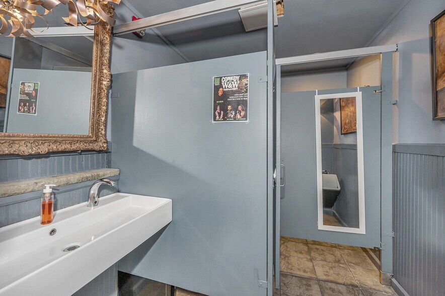 More Photos Of 197 Market St, Lowell Restaurant For Sale