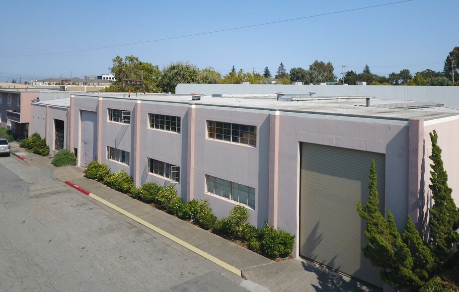 More Photos Of 1001-1007 Varian St, San Carlos Warehouse For Sale