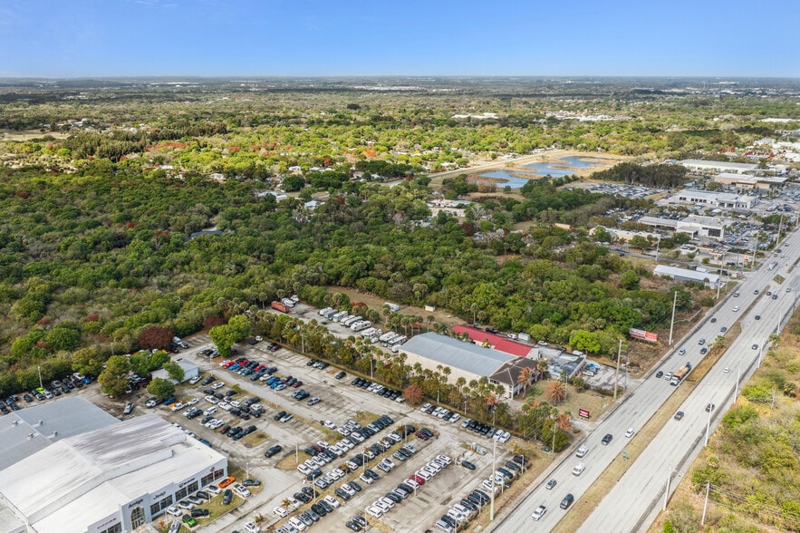 More Photos Of 5801 S US Highway 1, Fort Pierce Self Storage For Sale