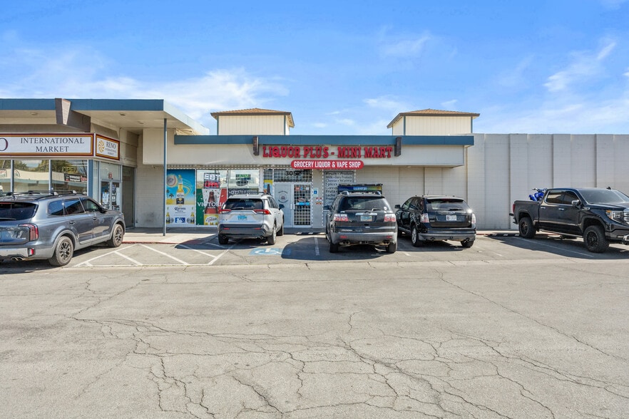 More Photos Of 3004-3098 Kietzke Ln, Reno Storefront For Sale