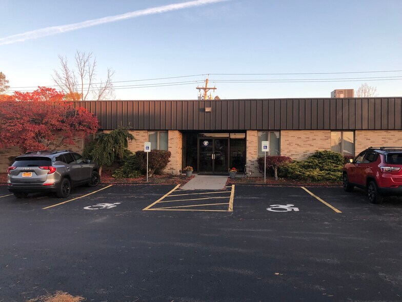More Photos Of 144 Metro Park, Rochester Office For Lease