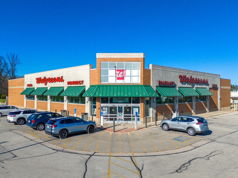 More Photos Of Walgreens, Richmond Drugstore For Sale